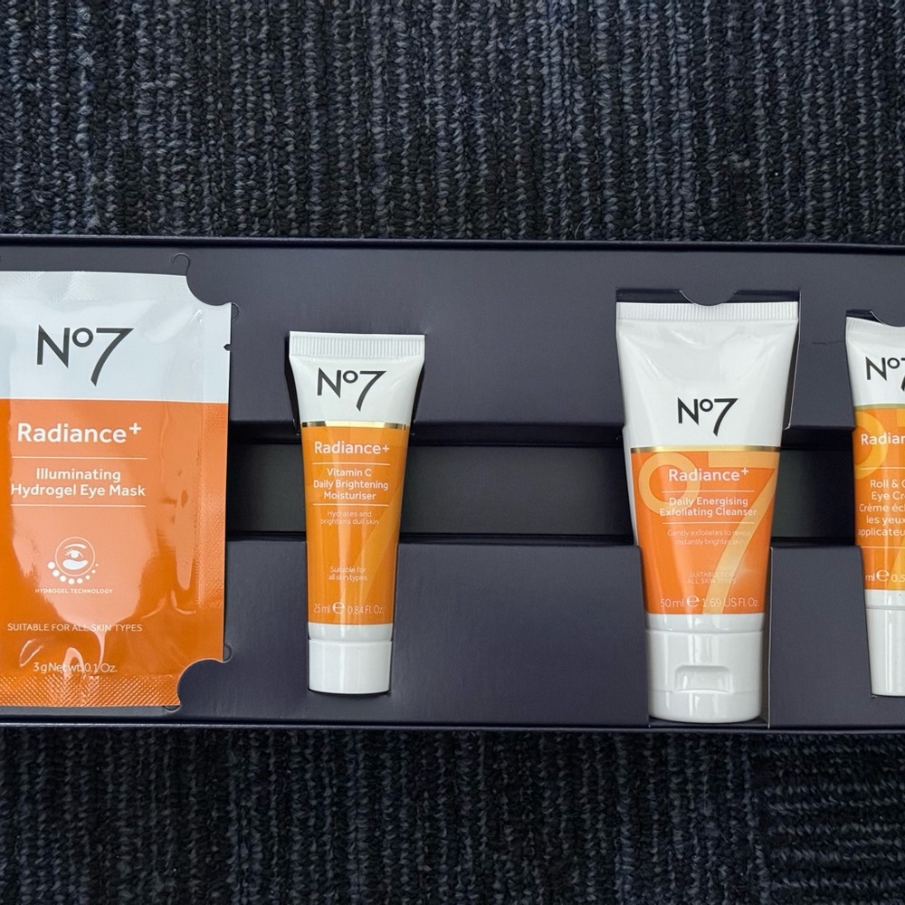 No7 Radiance Collection 4pc Gift Set NIP